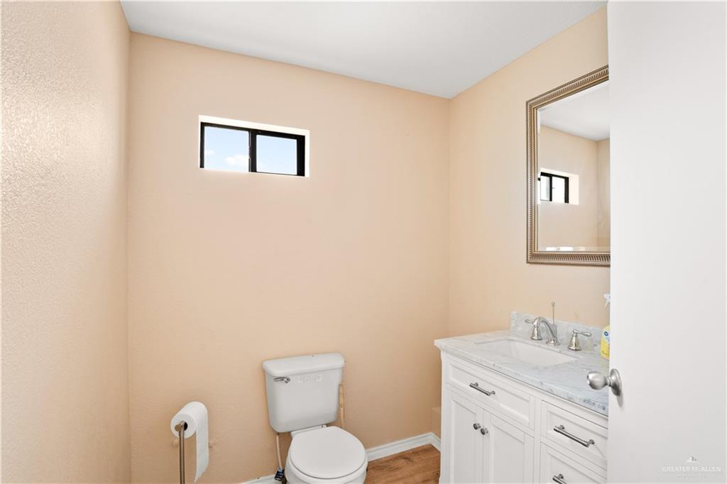 Photo 13 of 1322 Palma Vista Drive