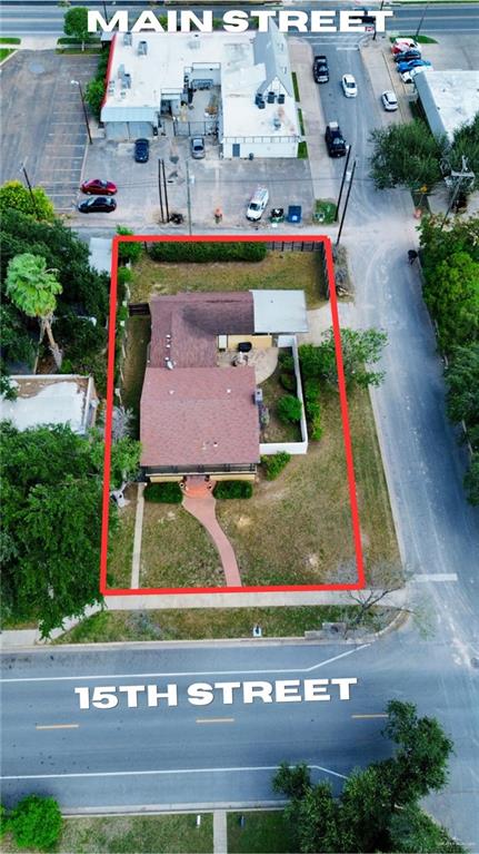 Photo 2 of 902 15th Street