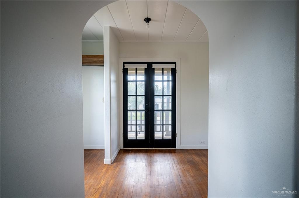 Photo 23 of 902 15th Street