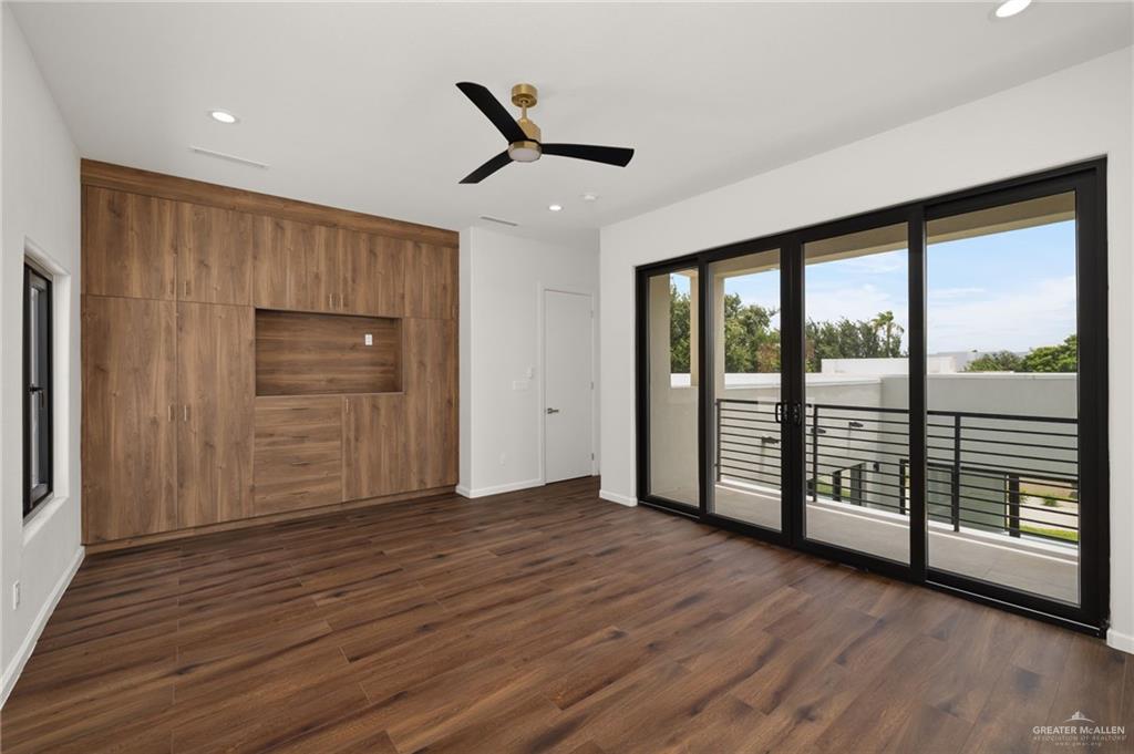 Photo 18 of 2228 45th Street