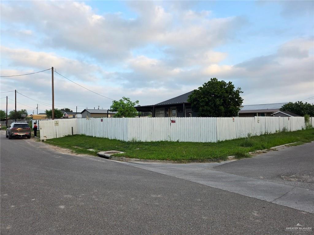 Photo 18 of 6100 Peony Street