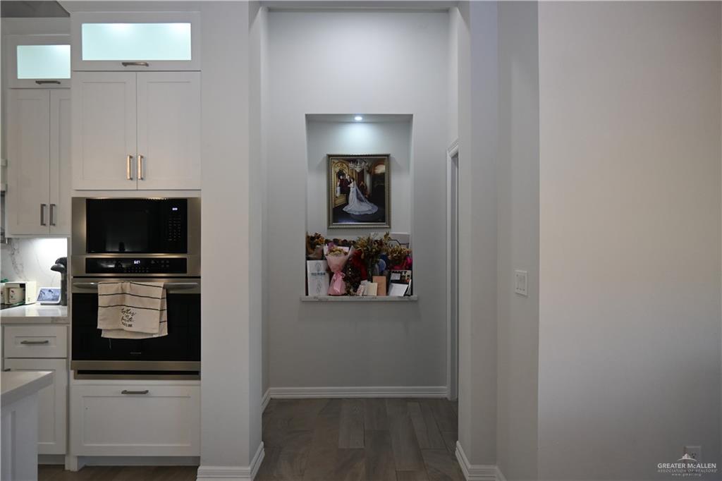 Photo 7 of 1311 Danielle Avenue