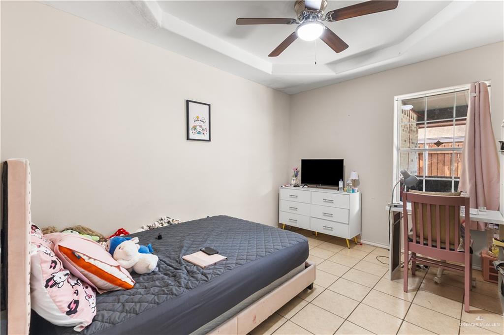 Photo 9 of 4005 Aleli Street