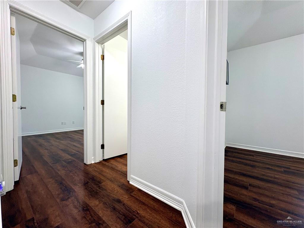 Photo 4 of 103 Saturn Street