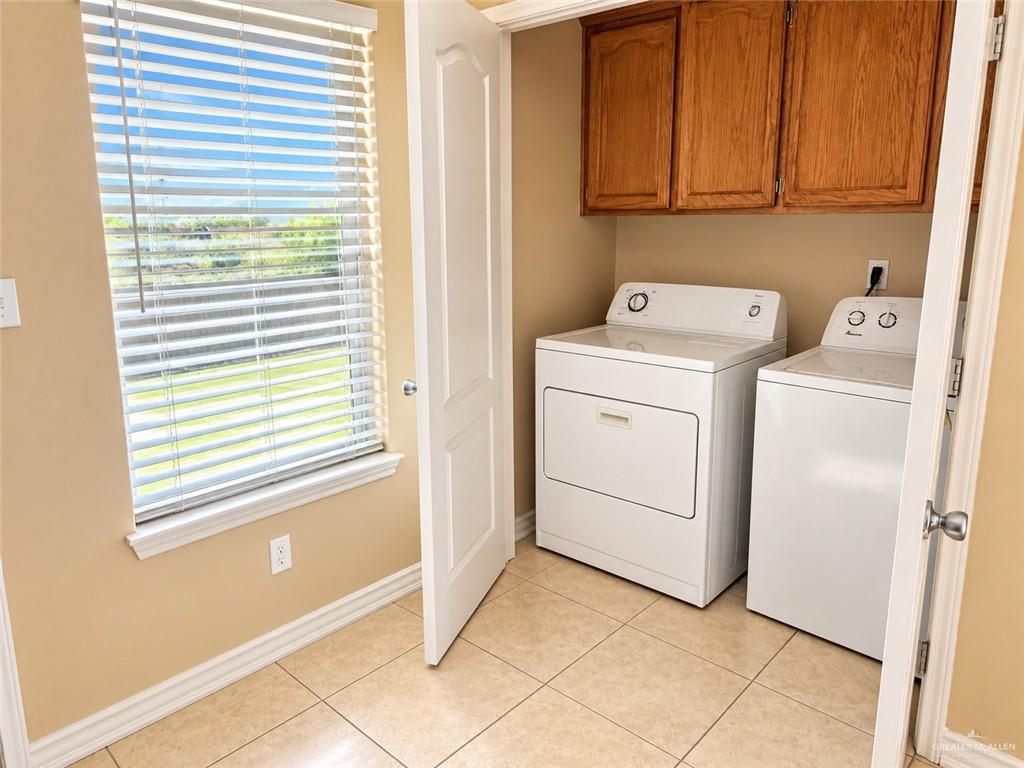 Photo 9 of 2112 Western Drive #1