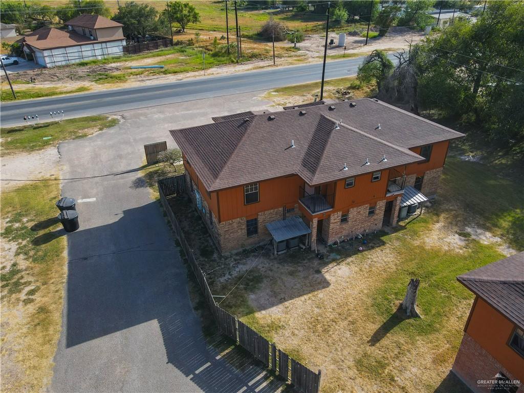 Photo 14 of 2215 Main Avenue