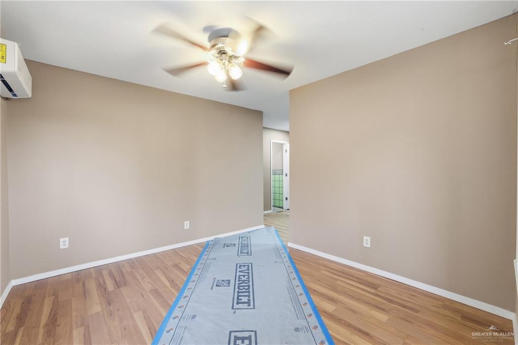 Photo 6 of 1103 Fresno Drive