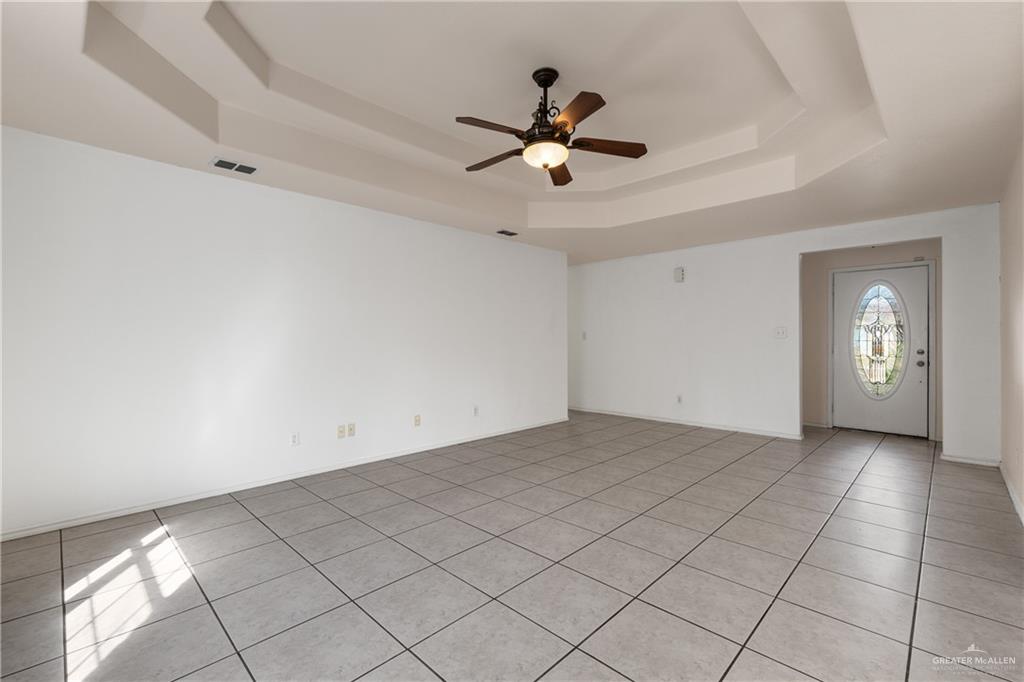 Photo 5 of 6066 Blanco River Street