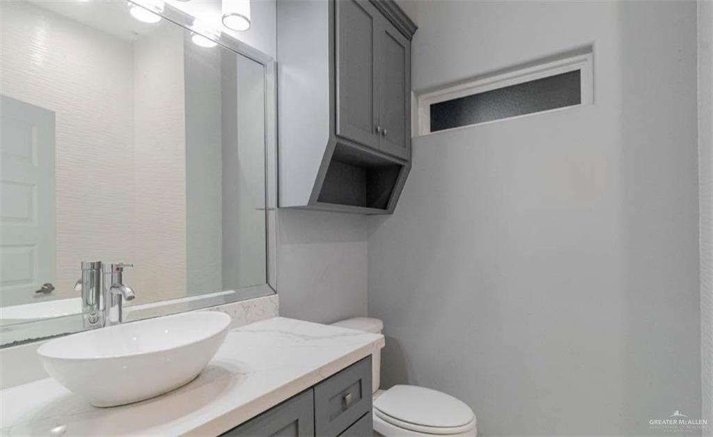 Photo 10 of 721 Margret Street