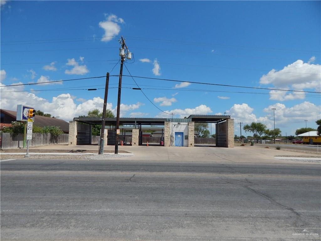 Photo 2 of 309 FM 506