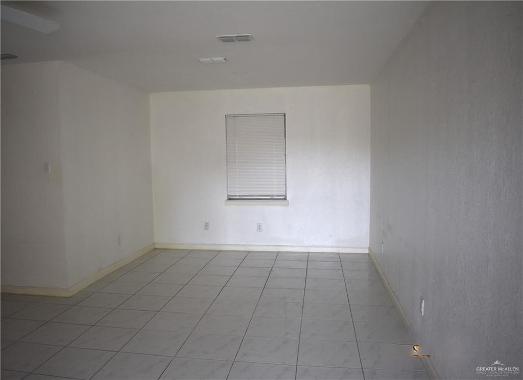Photo 4 of 1810 Norma Lane