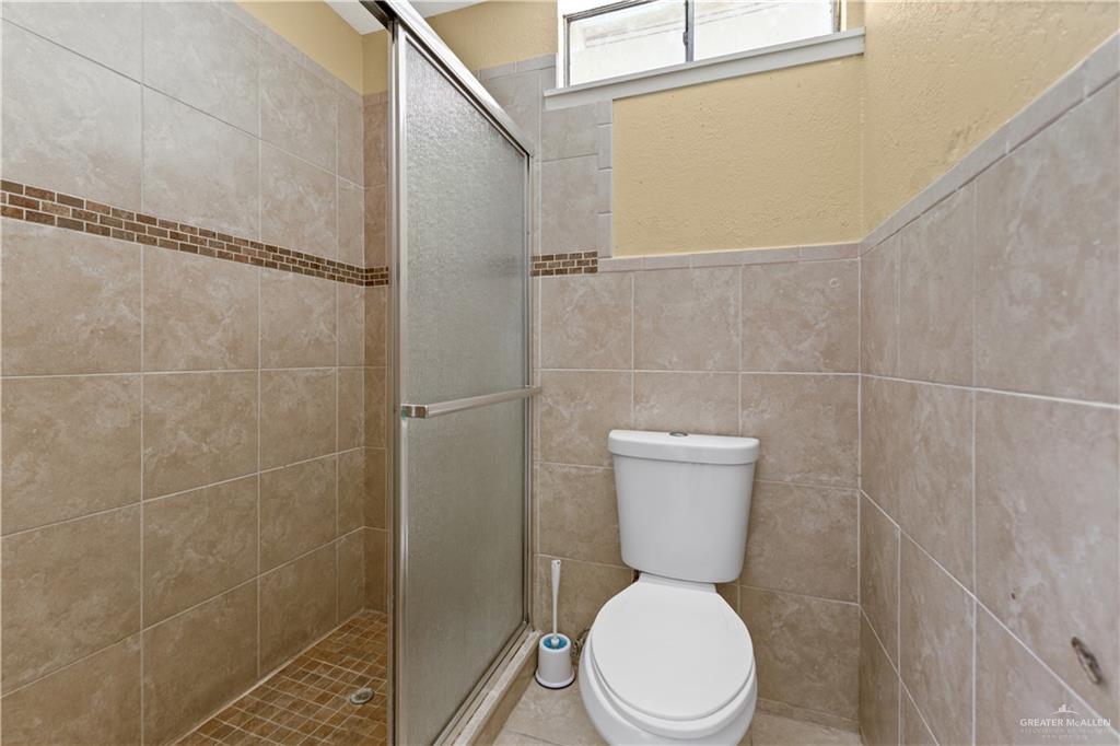 Photo 8 of 3208 Westgate Drive