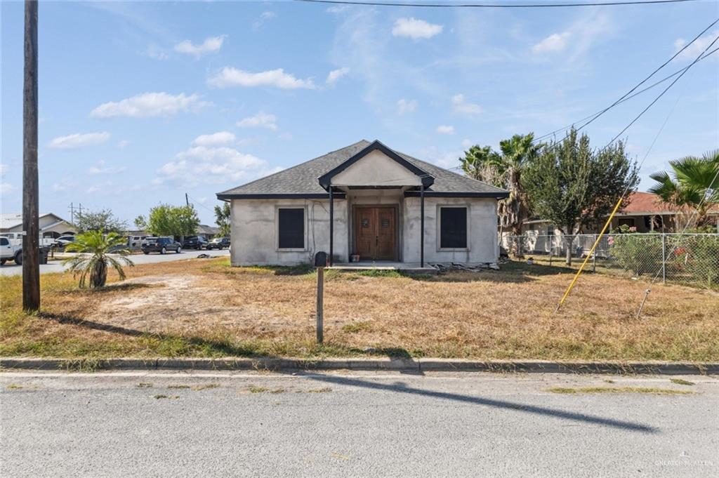 Photo 1 of 1208 Encino Drive, Weslaco