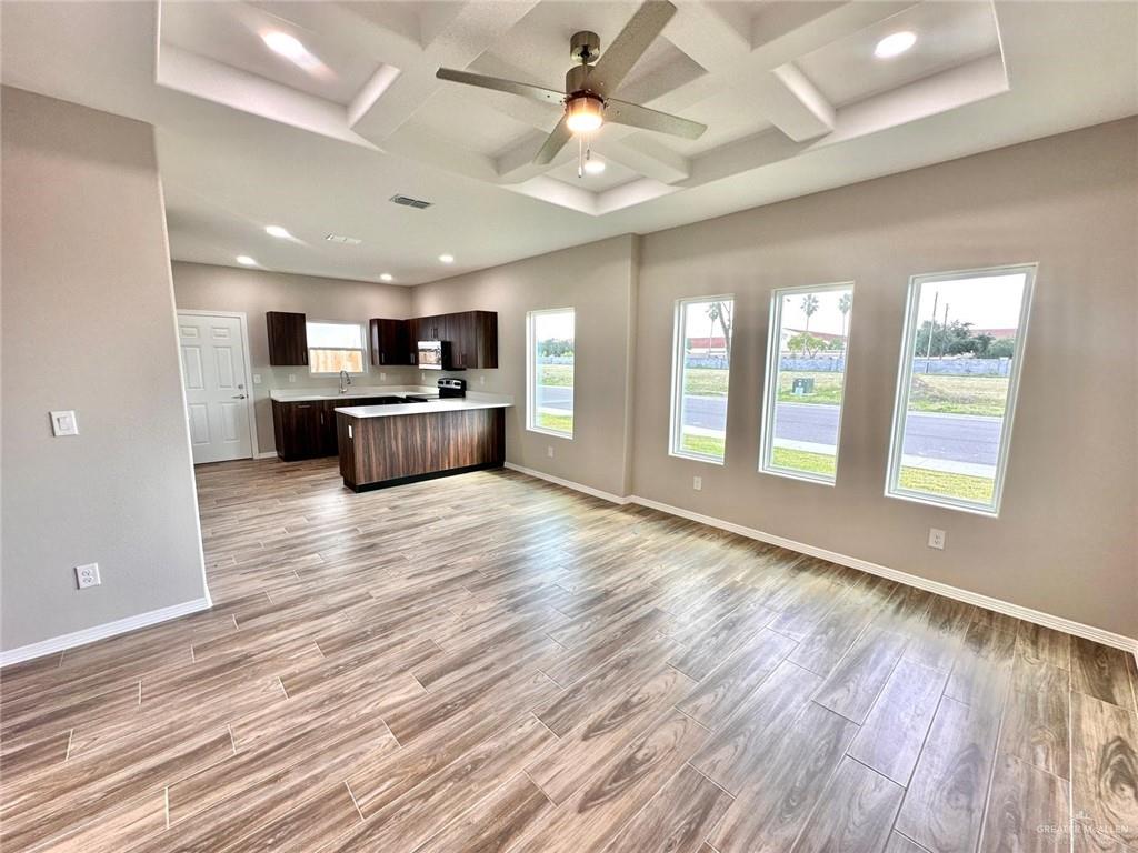 Photo 5 of 4004 Walnut Avenue #3