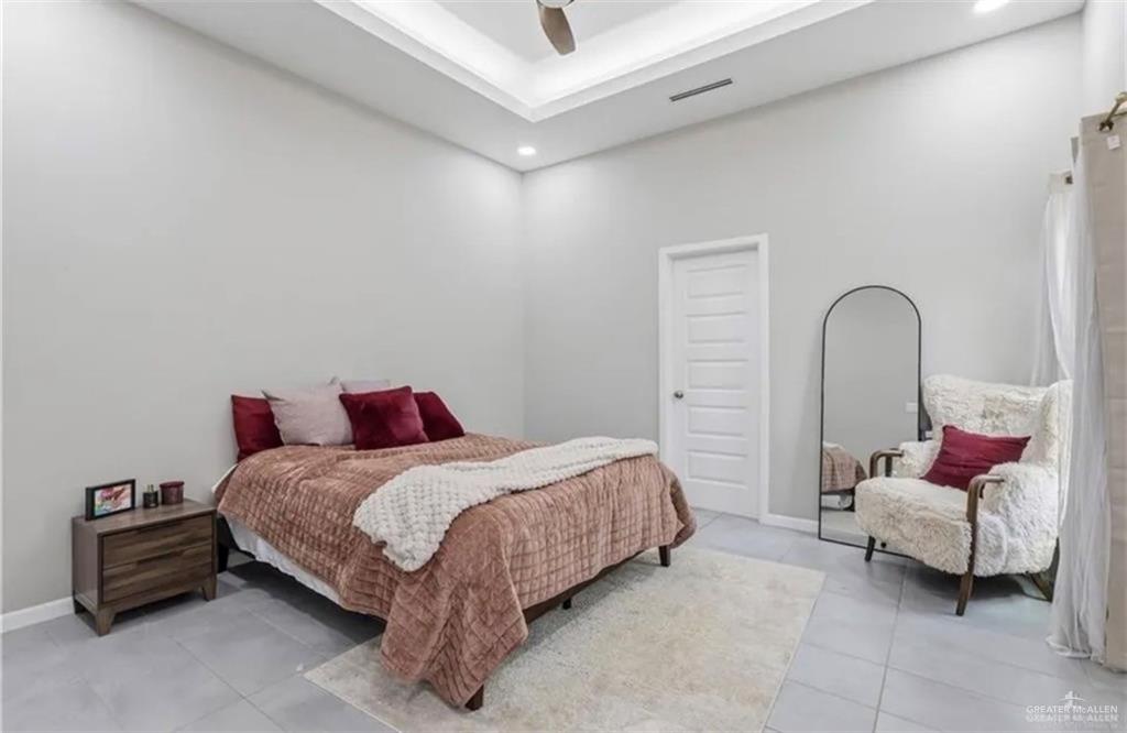 Photo 7 of 2615 Garman Street