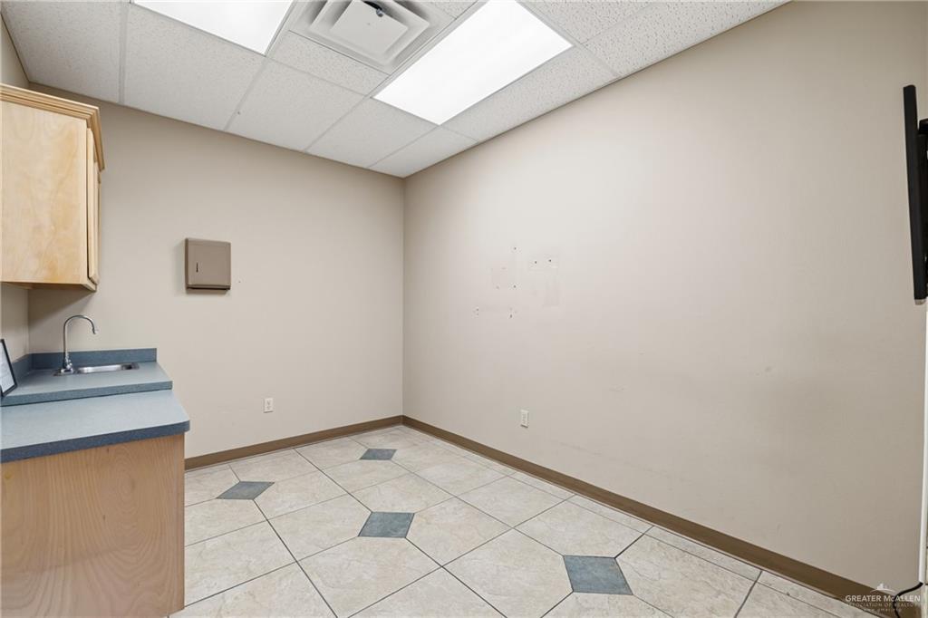 Photo 20 of 1200 Savannah Avenue #13
