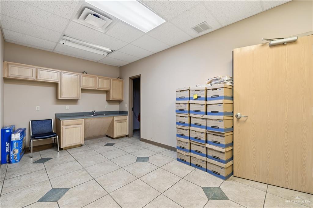 Photo 22 of 1200 Savannah Avenue #13