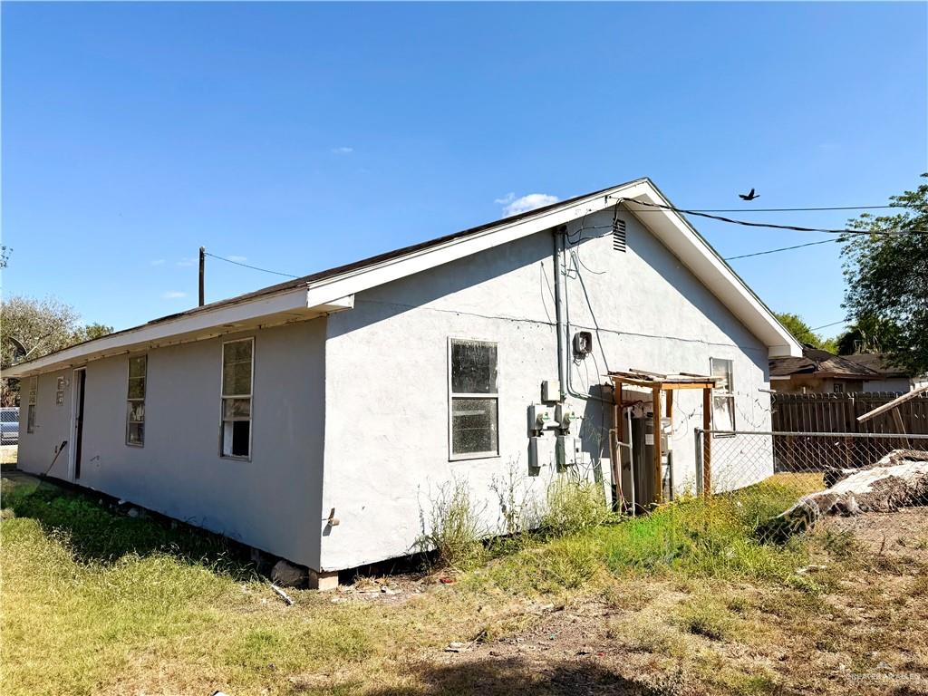 Photo 4 of 10837 Palmas Street