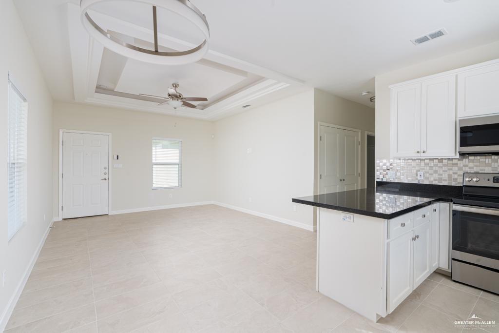 Photo 4 of 1040 English Avenue #4