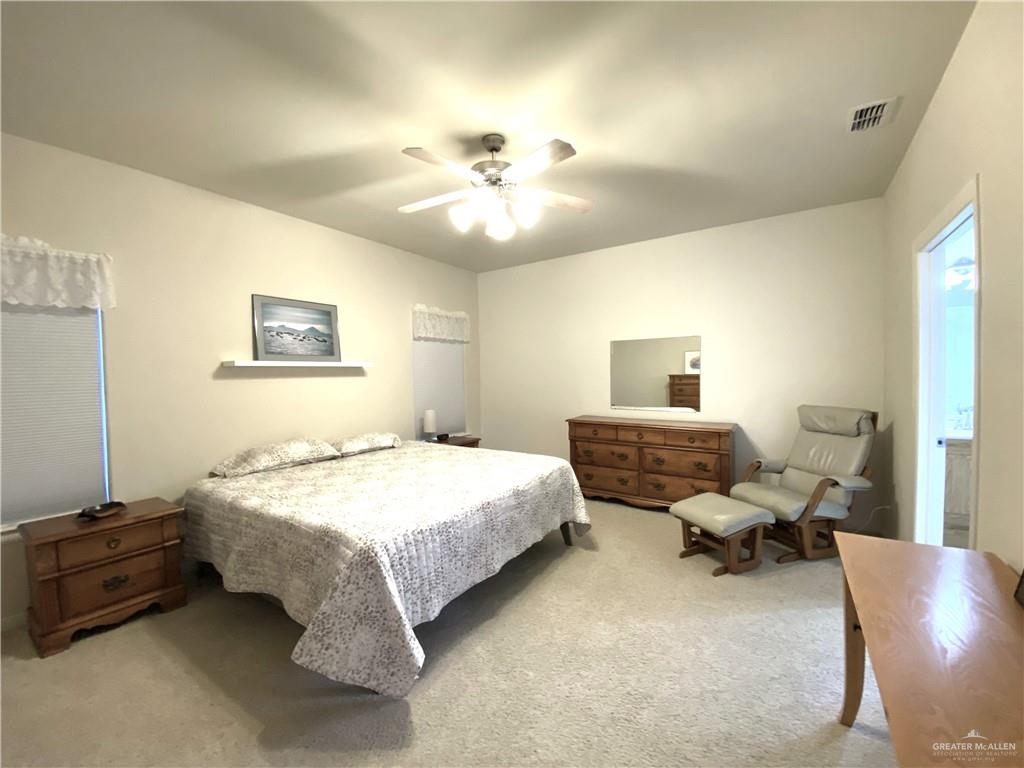 Photo 7 of 3904 Pelican Way