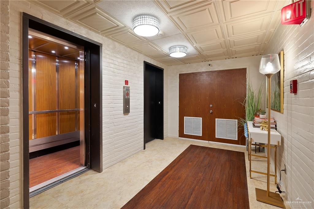 Photo 5 of 600 Wichita Avenue #405