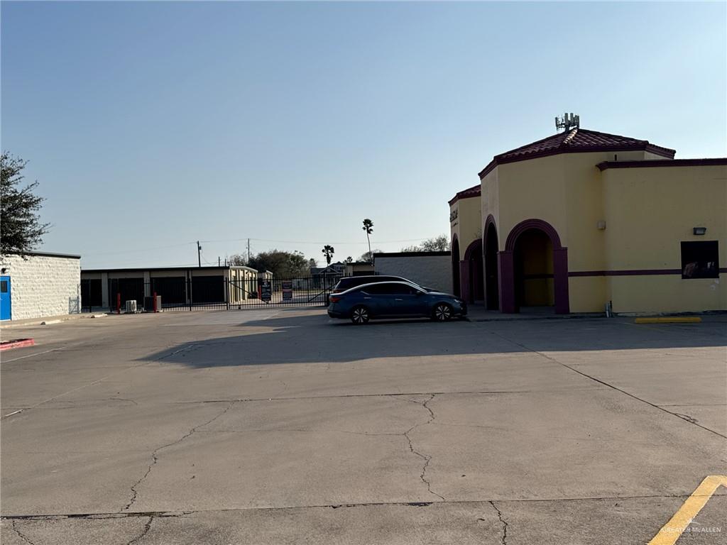 Photo 2 of 1501 Business 83 Highway