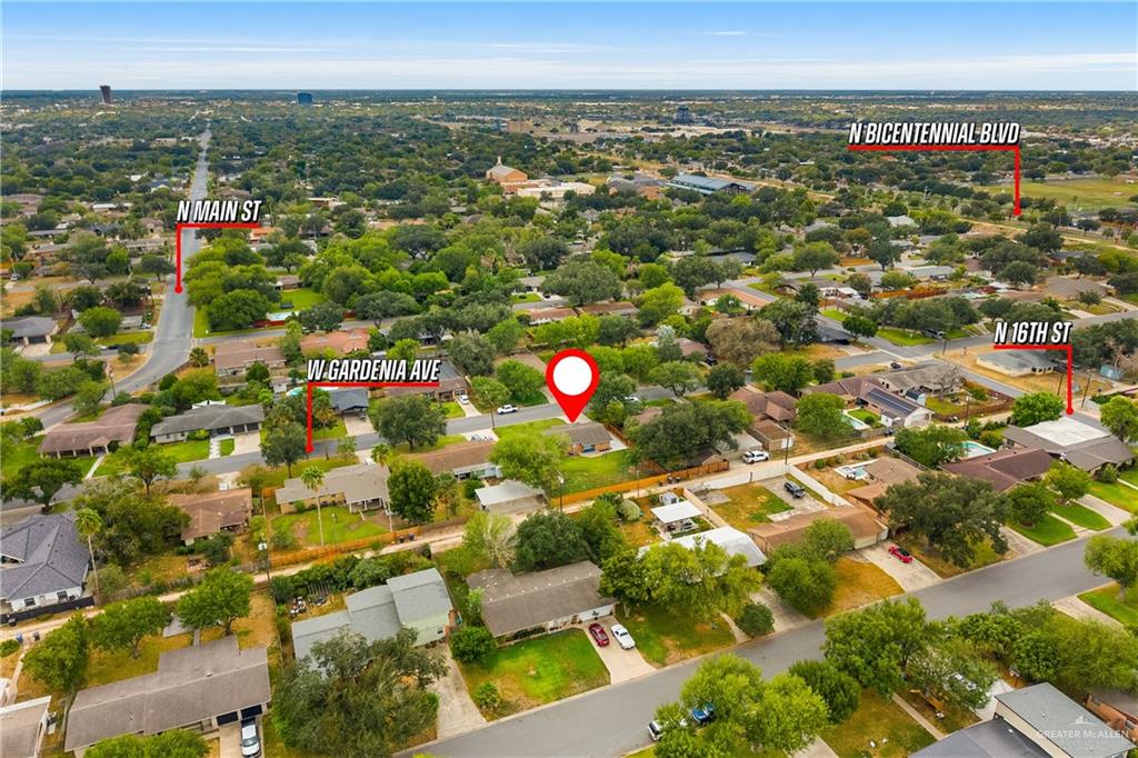 Photo 16 of 1422 Gardenia Avenue
