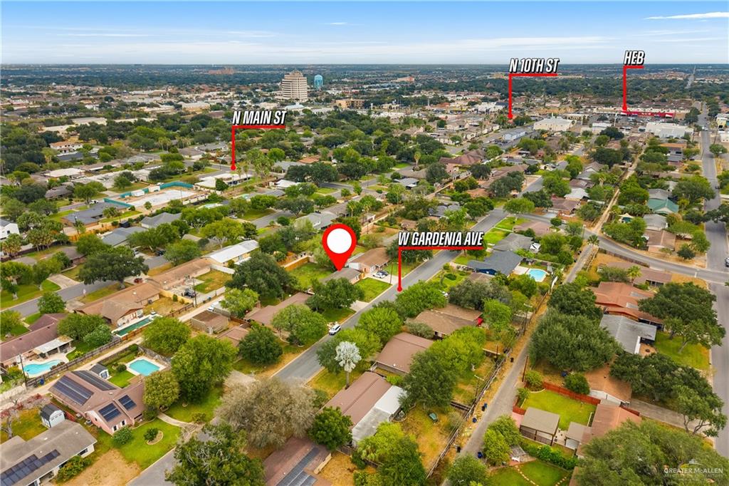 Photo 17 of 1422 Gardenia Avenue