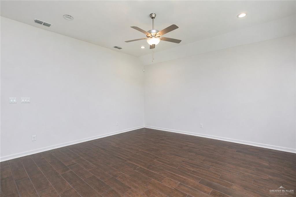 Photo 9 of 14801 Brazos Circle