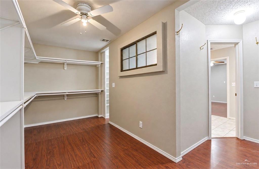 Photo 8 of 4900 34th Street