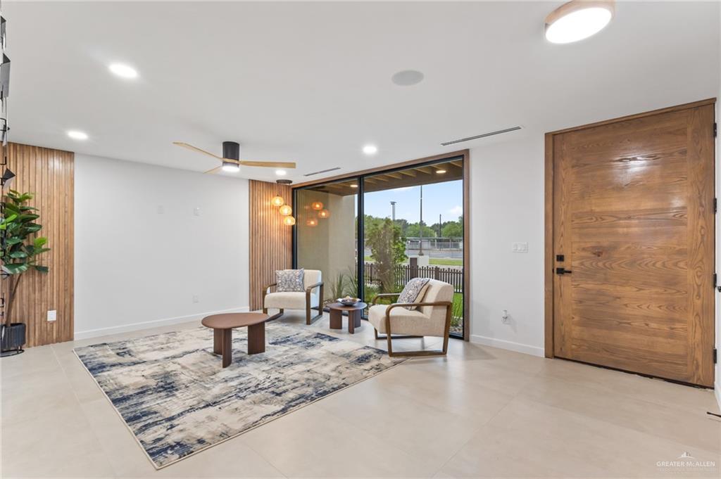 Photo 4 of 1408 7th Avenue