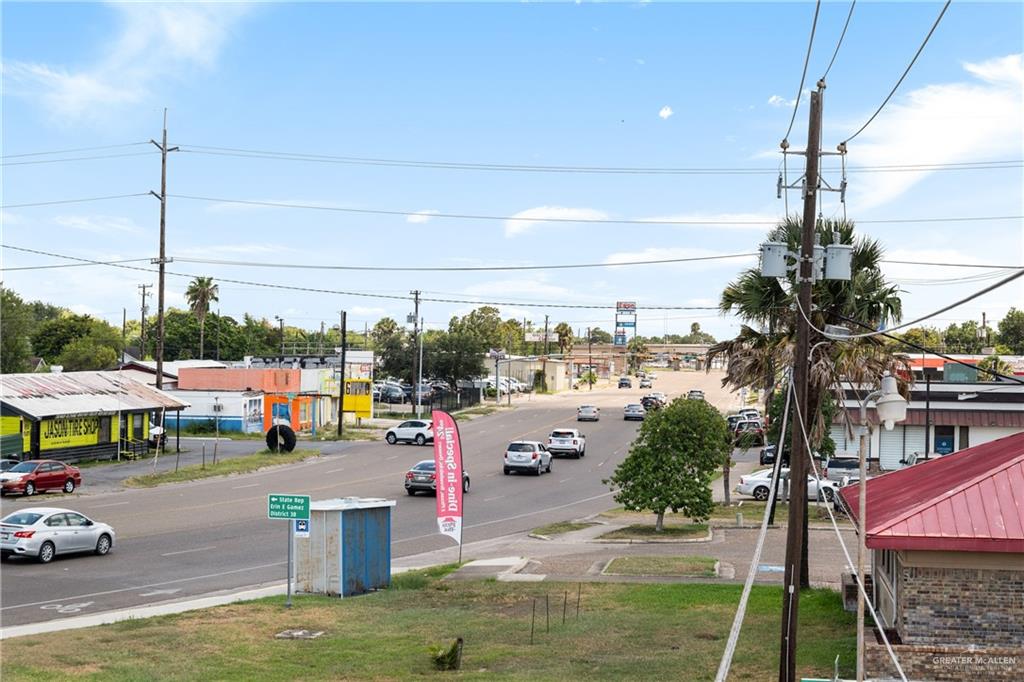 Photo 4 of 1800 Van Buren Street