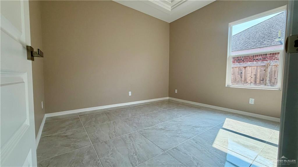 Photo 11 of 3508 Aquamarine Lane