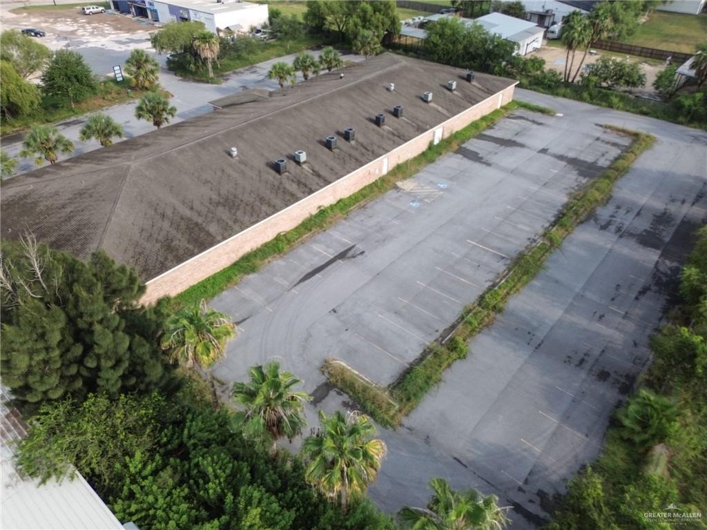 Photo 13 of 1060 Mackintosh Drive