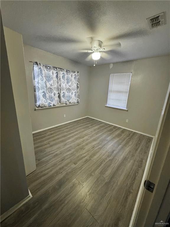 Photo 4 of 820 19th Avenue
