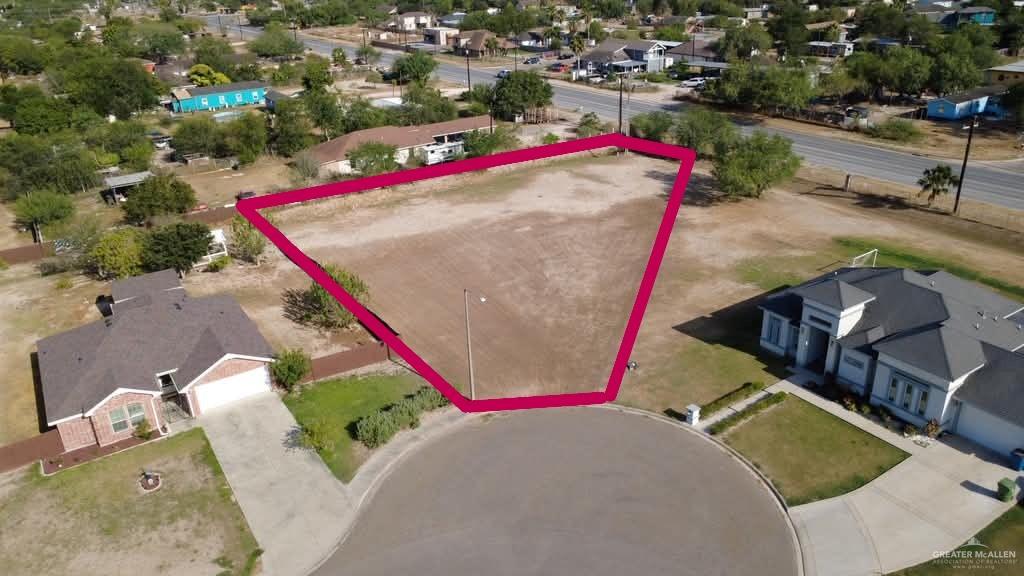 Photo 4 of 701 Texana Lane