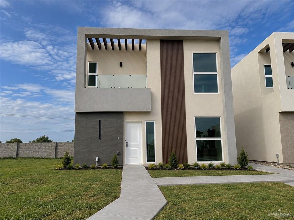 Photo 1 of 9407 Providence Avenue #F, McAllen
