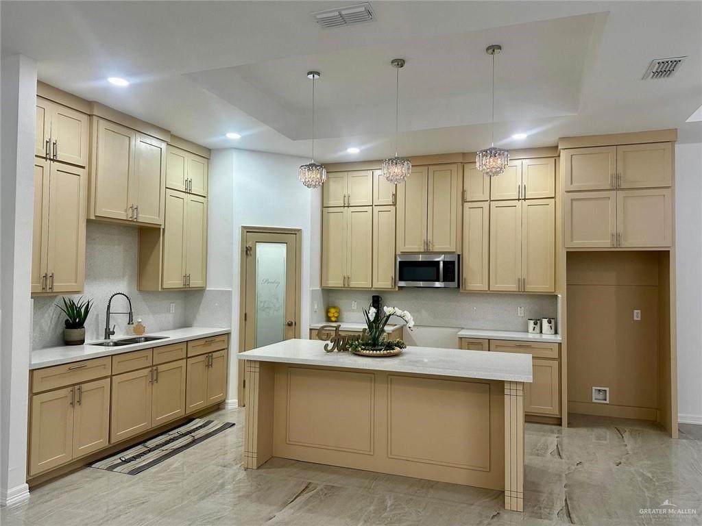 Photo 4 of 403 12th Street