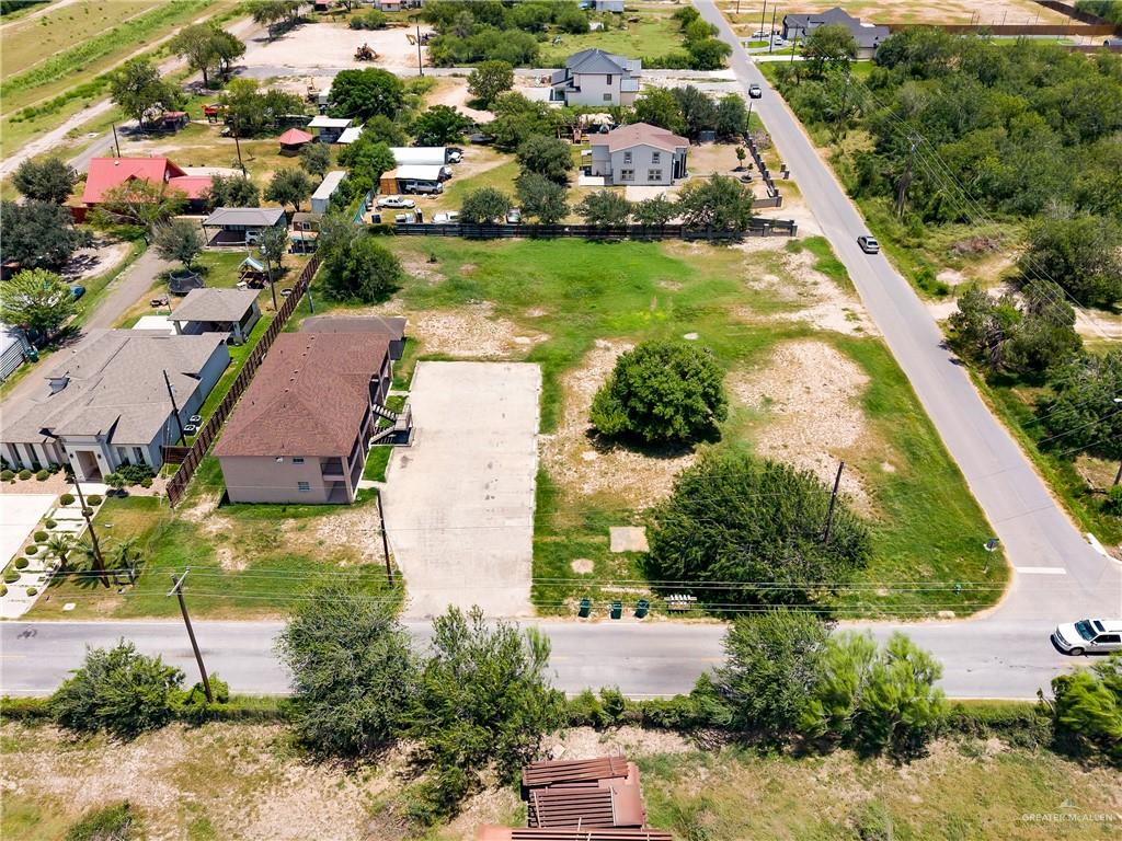 Photo 4 of 800 Javelina Drive