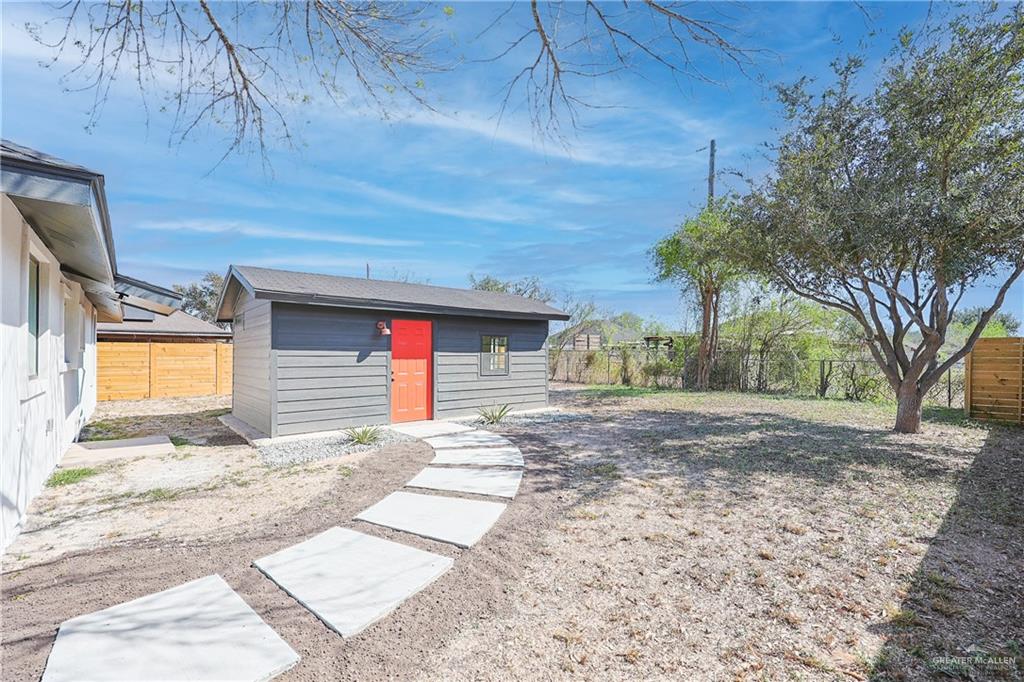 Photo 16 of 413 Aldrin Street