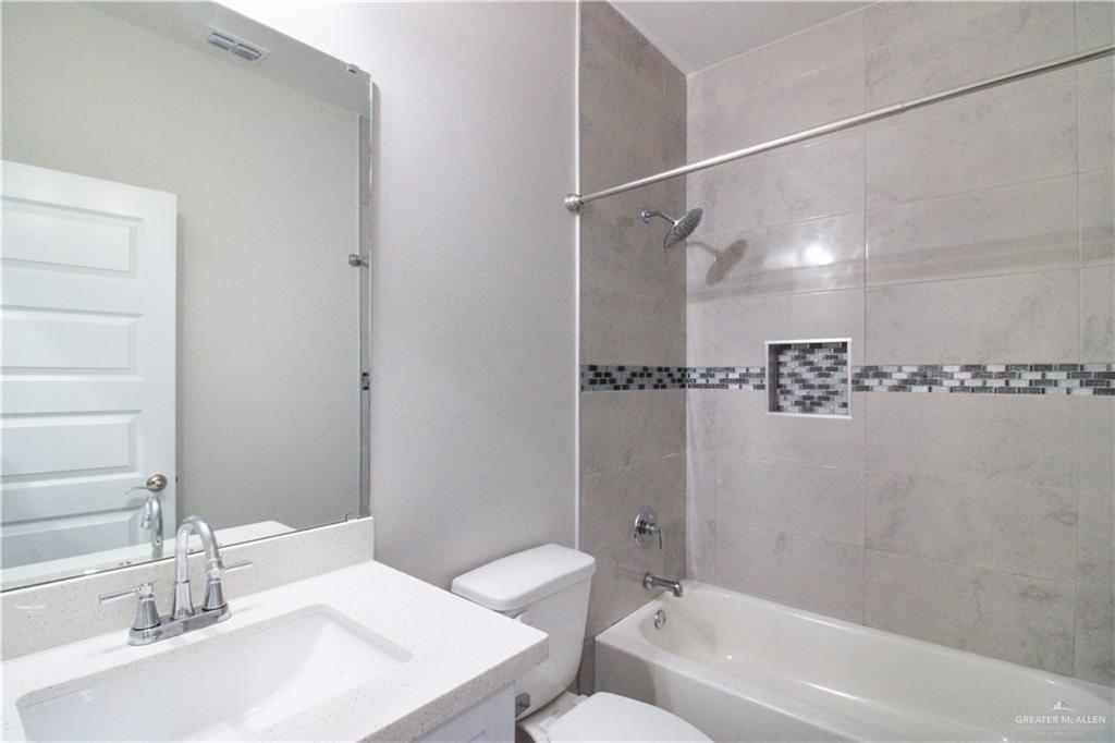 Photo 6 of 1702 Playa Drive #1