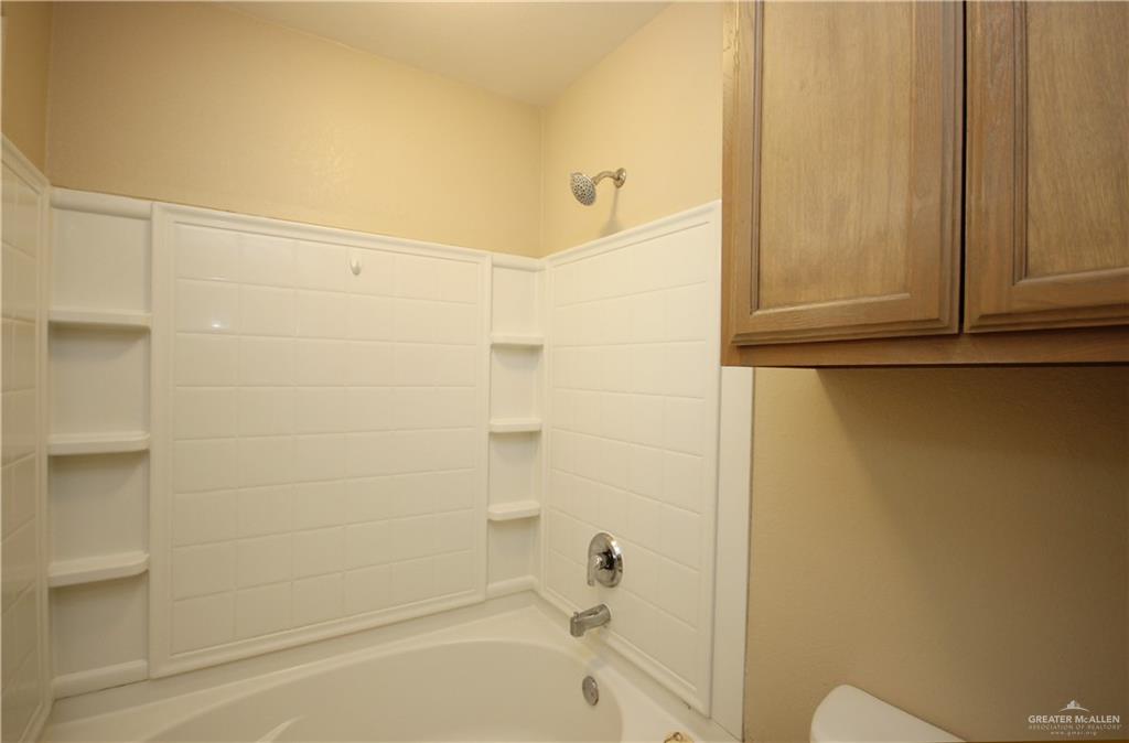 Photo 9 of 2603 Nassau Street