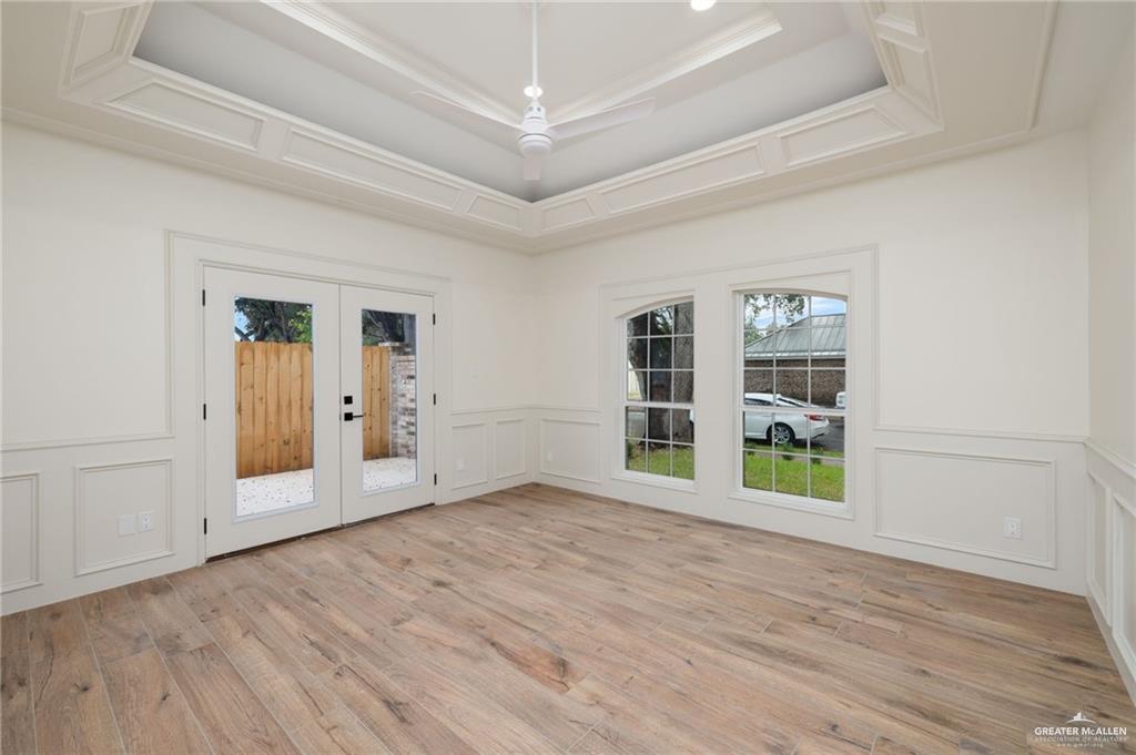 Photo 7 of 5505 4th Street