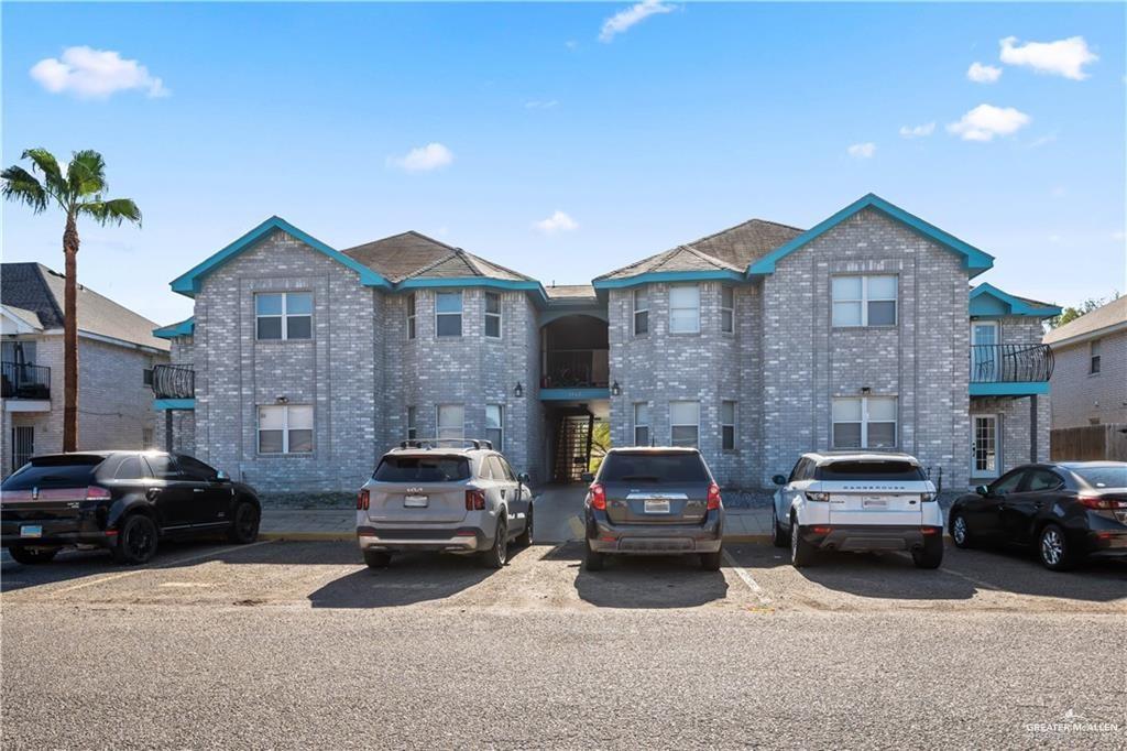 Photo 1 of 1802 Oasis Avenue #202, Mission