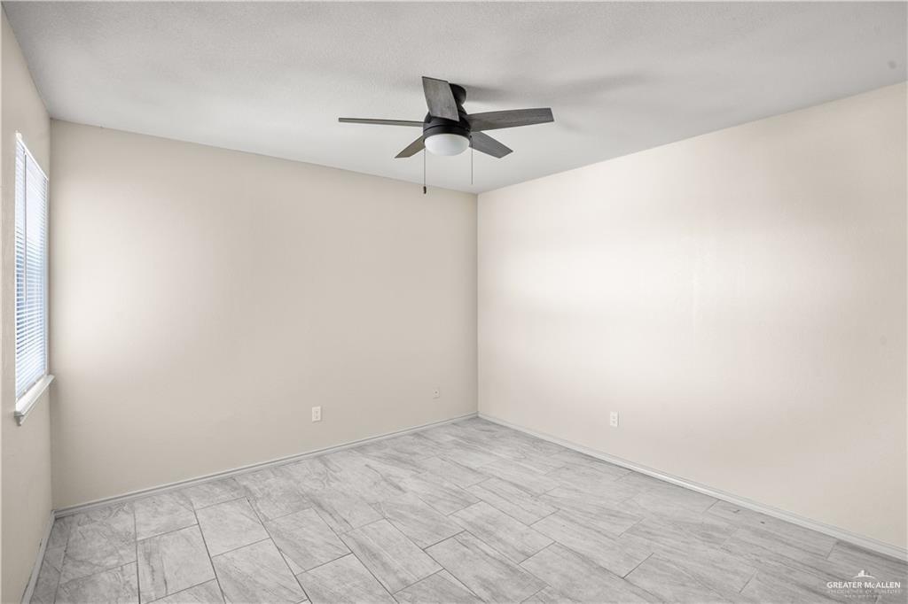 Photo 6 of 1802 Oasis Avenue #202