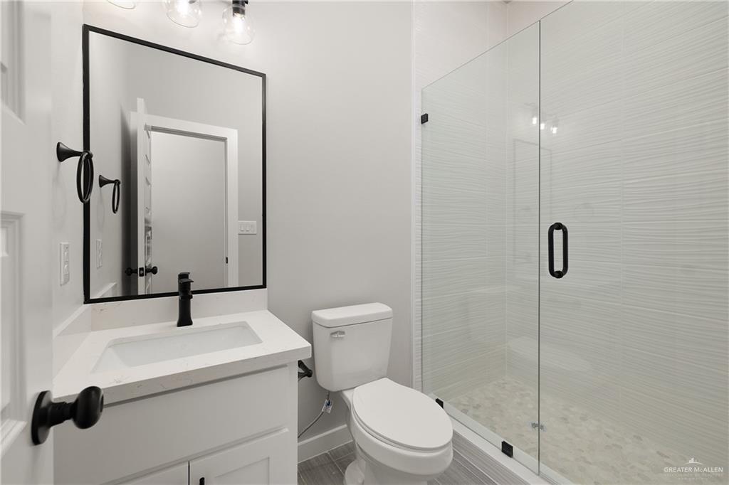 Photo 11 of 2400 Cardinal Drive