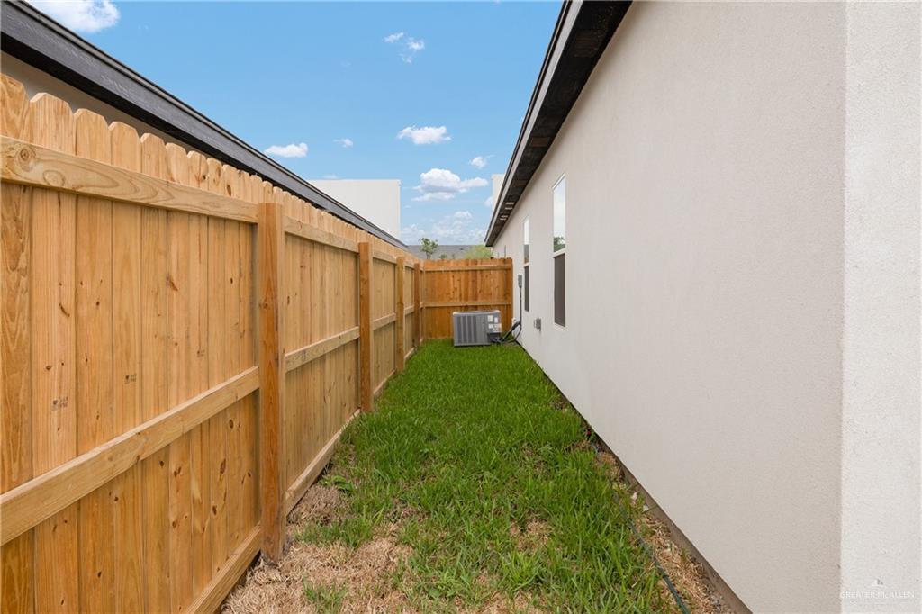 Photo 17 of 4301 Heron Avenue #11