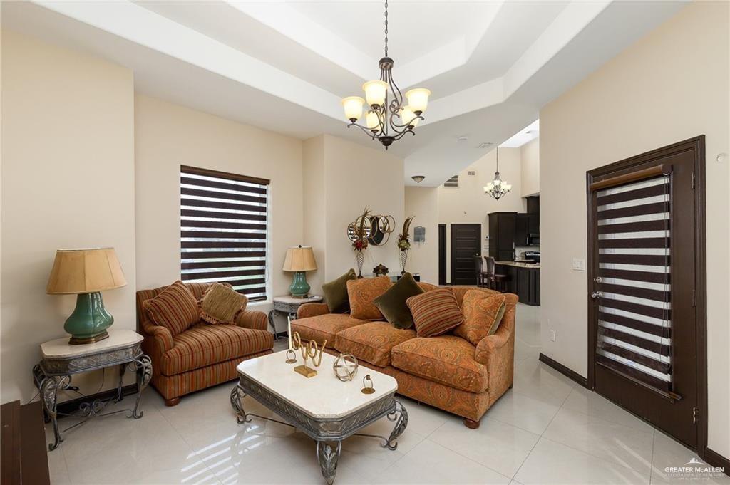 Photo 4 of 1012 Covina Avenue