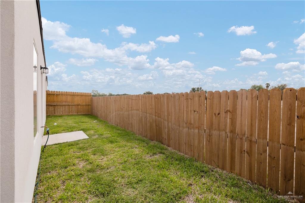 Photo 16 of 4209 Heron Avenue #32