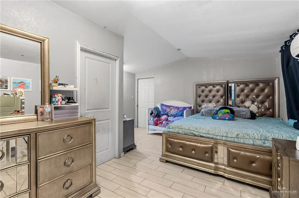 Photo 11 of 1606 Coconut Palm Avenue